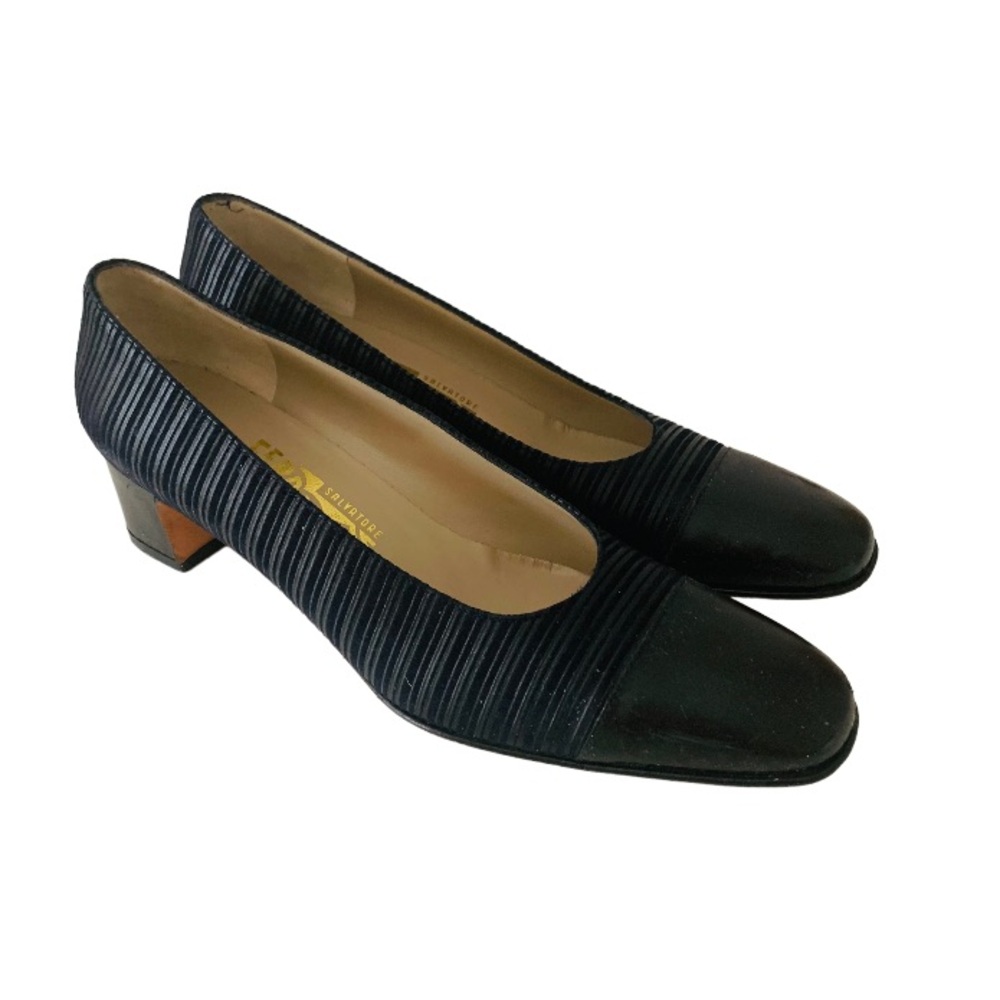 Salvatore Ferragamo Leather Square Toe Pumps Women Size 8 Black Formal Old Money